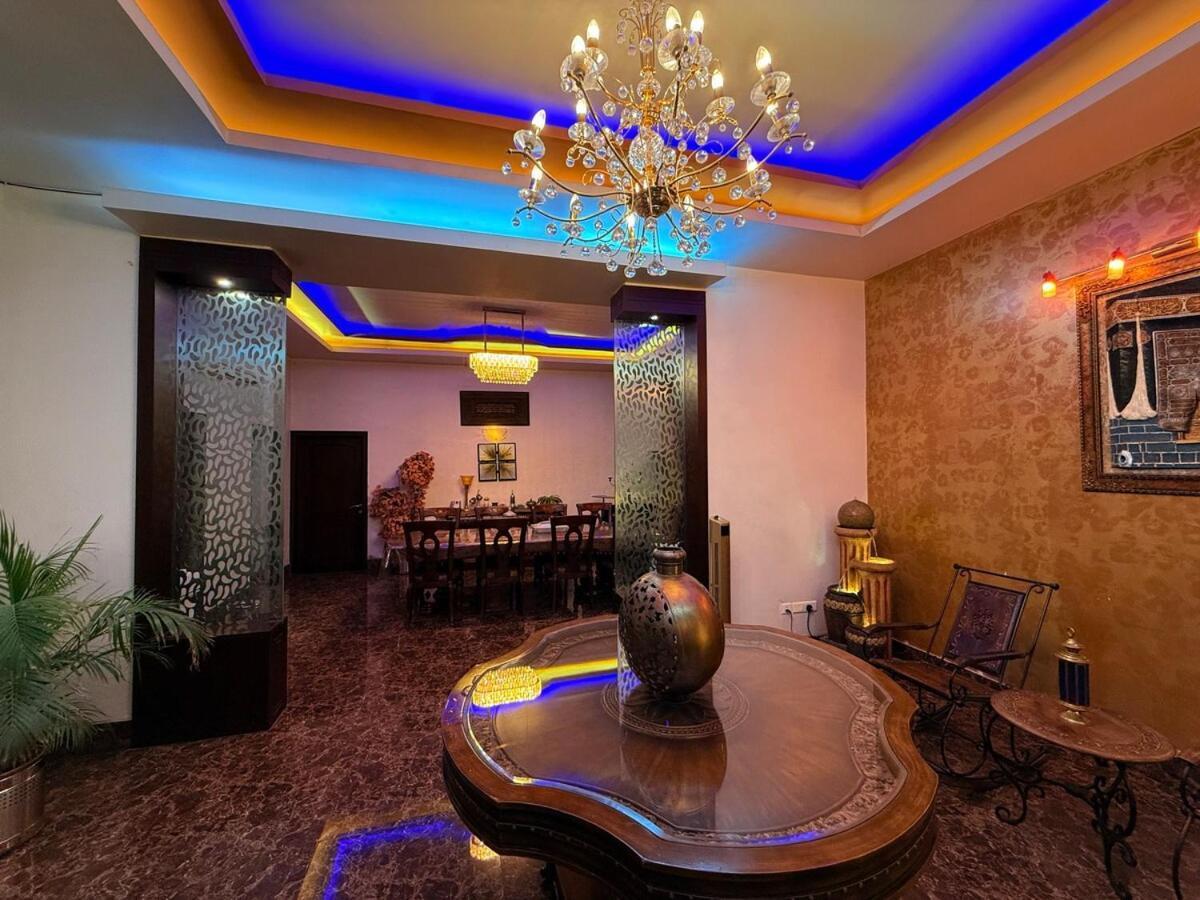 Palm Mansion By Palm Leisure Stays جايبور المظهر الخارجي الصورة