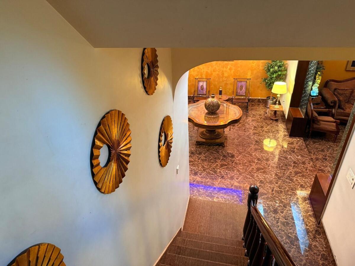 Palm Mansion By Palm Leisure Stays جايبور المظهر الخارجي الصورة